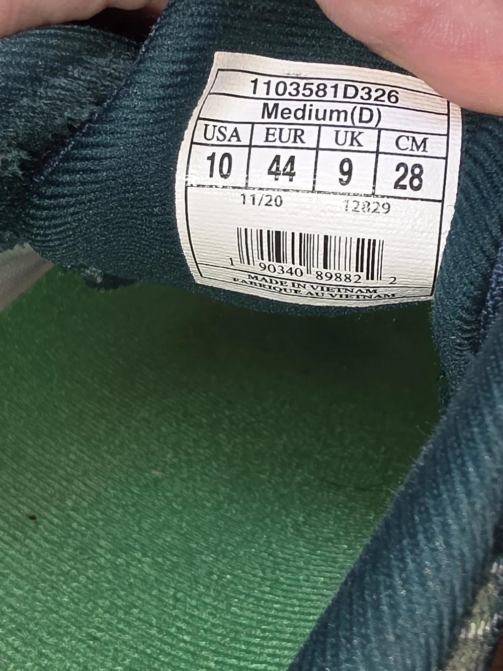 Brooks Limited Edition Launch GTS 8  Plaid Green and Teal Athletic Shoes Sz 10